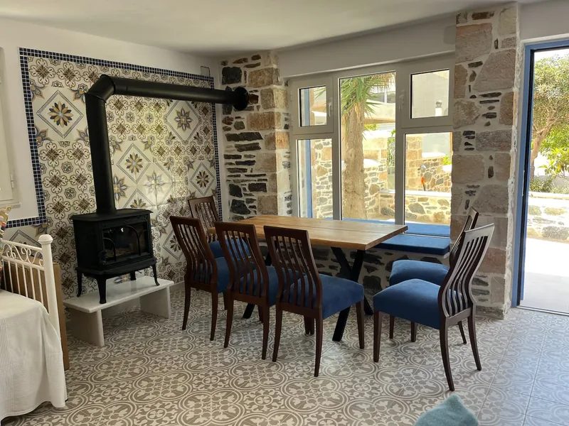 Amalia Garden Apartment, Essbereich