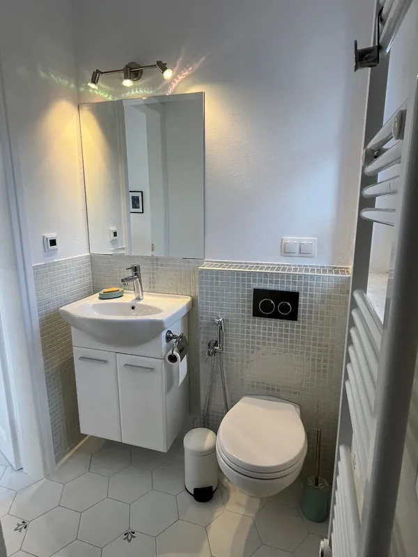 Amalia Beletage, Badezimmer 1